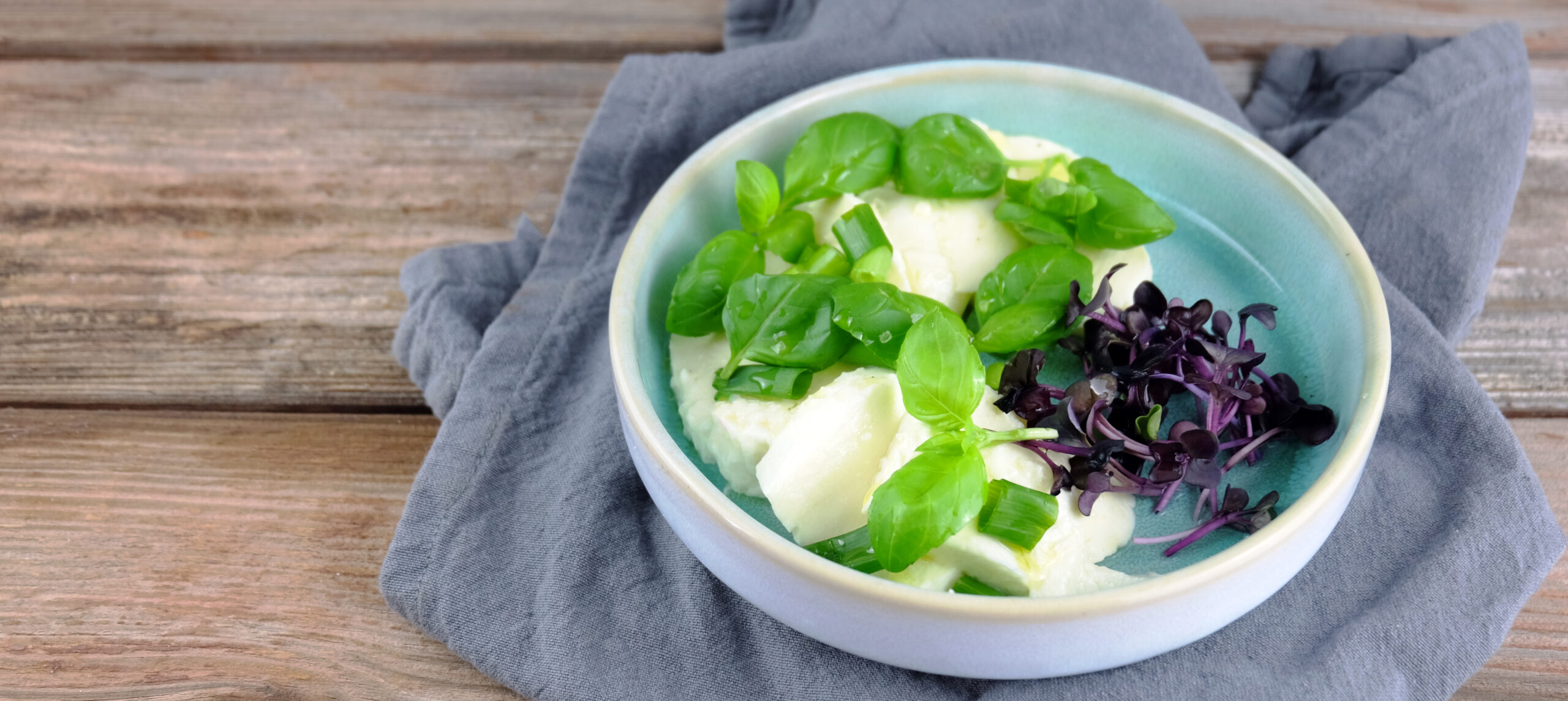 Mozzarella mit Acerola-Olivenöl-Dressing_web