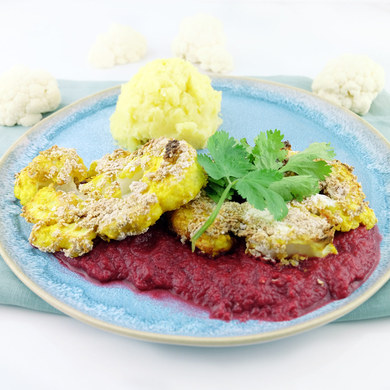 Blumenkohl-Schnitzel mit Kartoffelbrei und Rote Bete Soße - HistaFit
